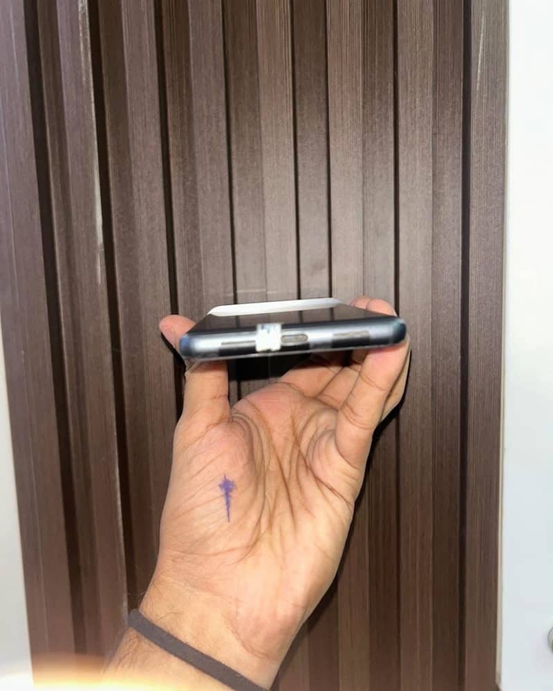 Google Pixel 7 3