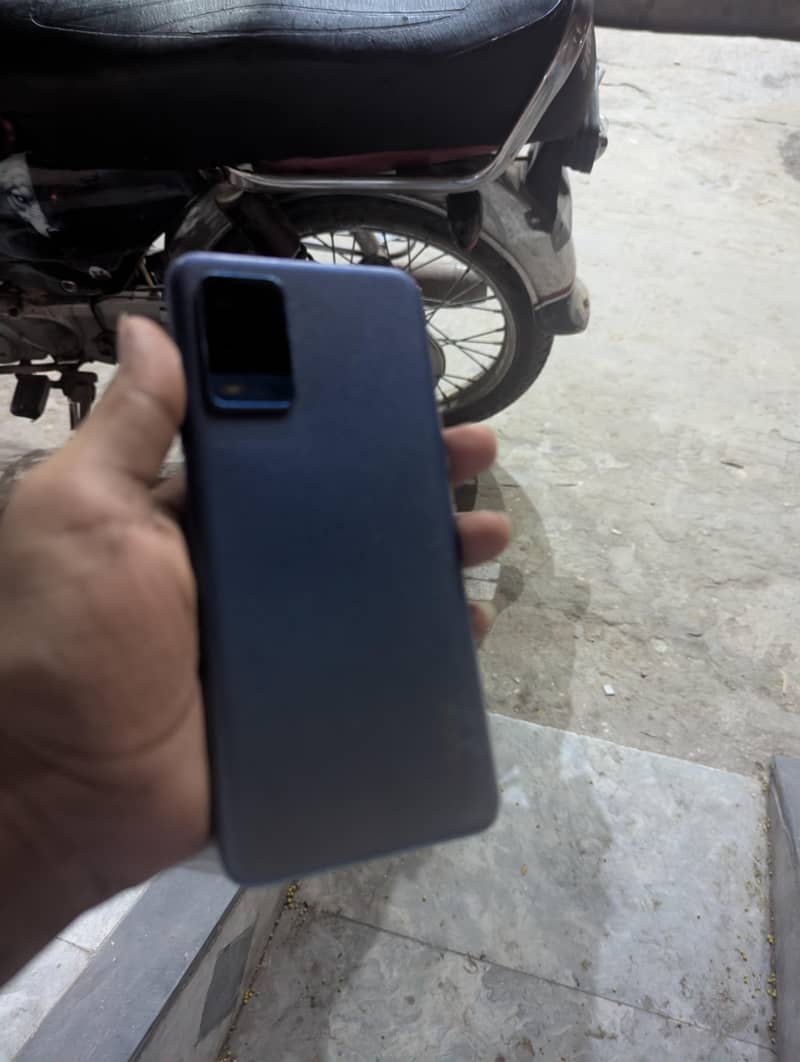 OPPO A54 3