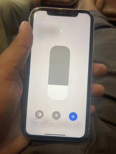 Apple iPhone XR
