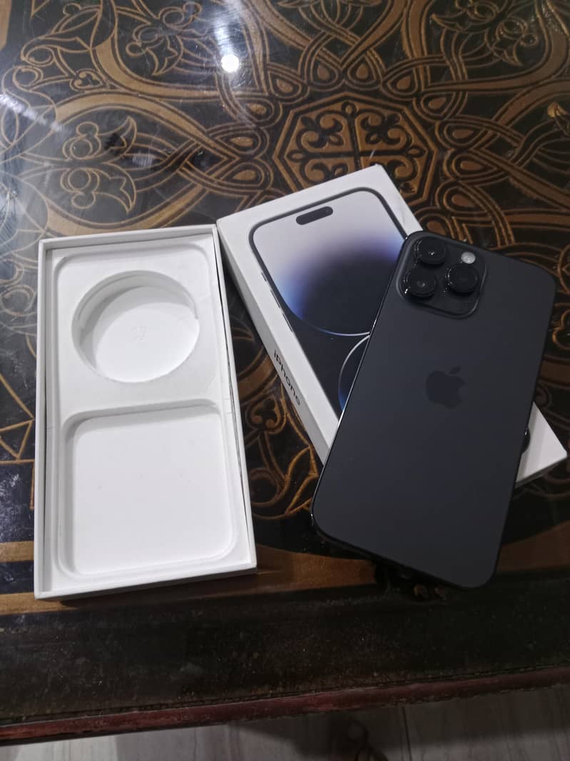 Apple iPhone 14 Pro Max 0