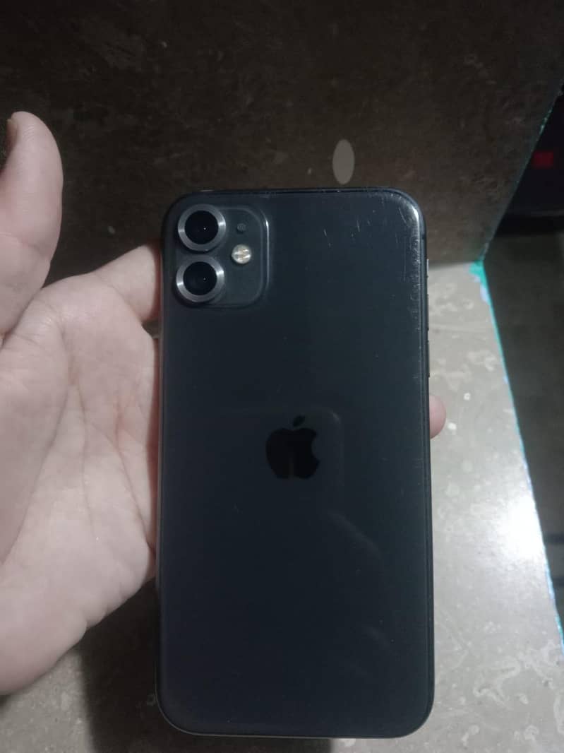 Apple iPhone 11 0
