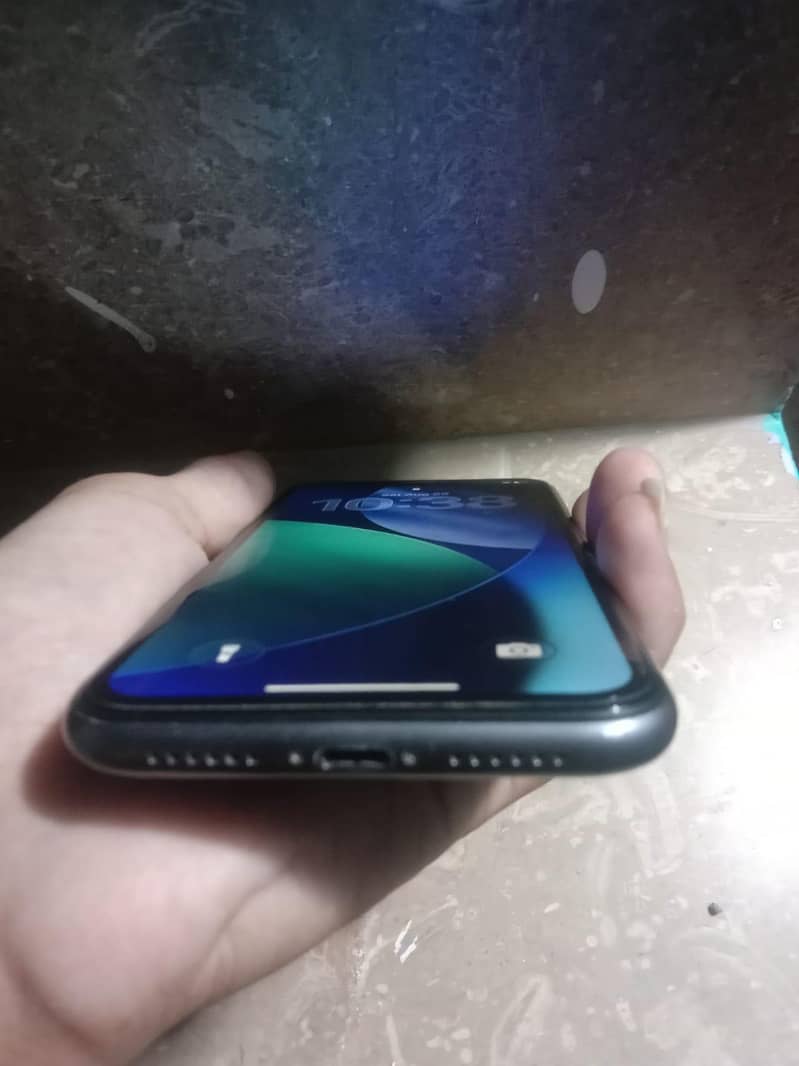 Apple iPhone 11 1