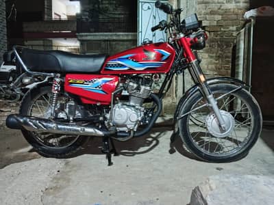 Honda CG 125 Urgent For Sale | Need Money | Total Genuine