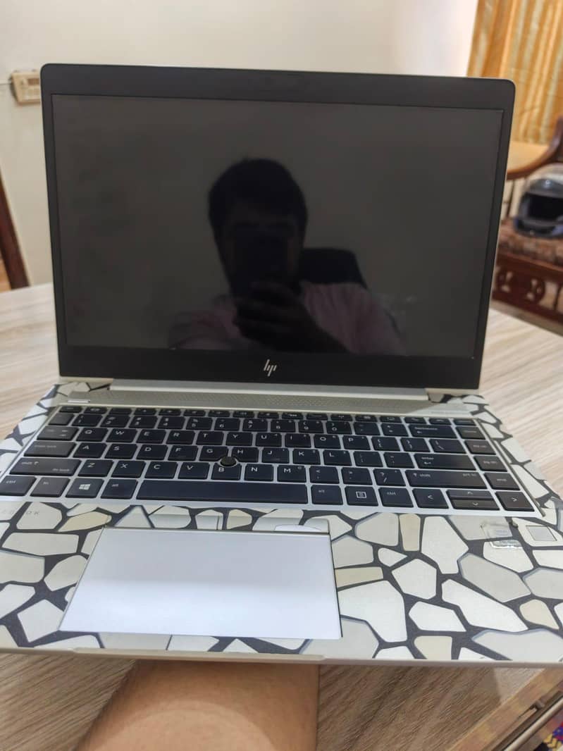 Intel Core i5 7th Gen laptop -8GB RAM [Excellent Condition ] 4