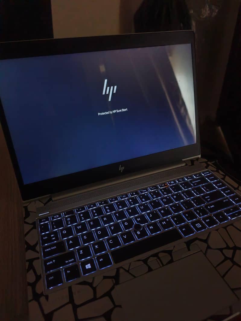 Intel Core i5 7th Gen laptop -8GB RAM [Excellent Condition ] 5