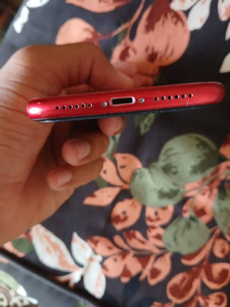 Apple iPhone 11 9