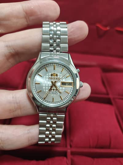 Orient Tri Star (3 Star) Crystal Series Vintage Automatic Watch