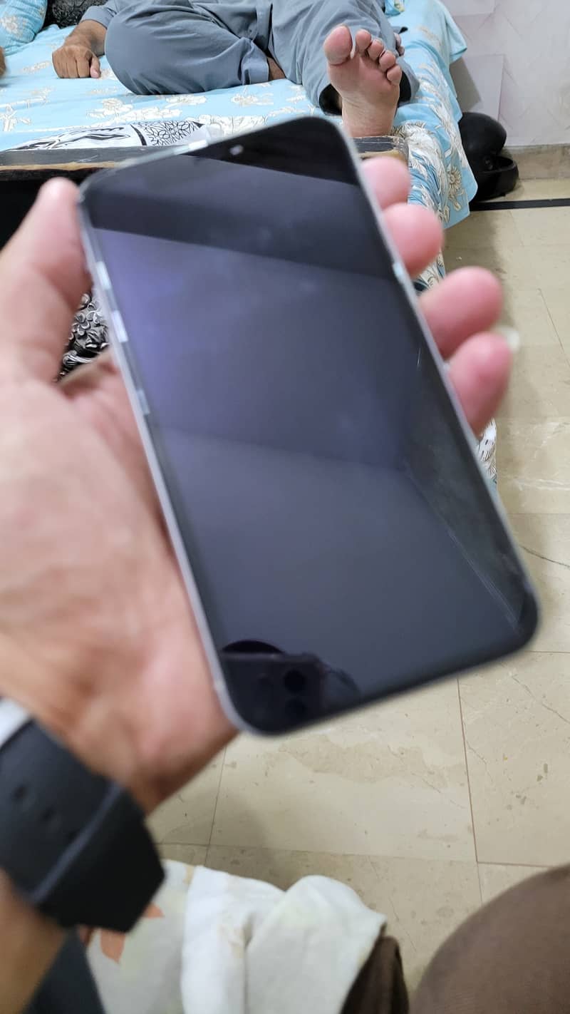 Apple iPhone XR 8