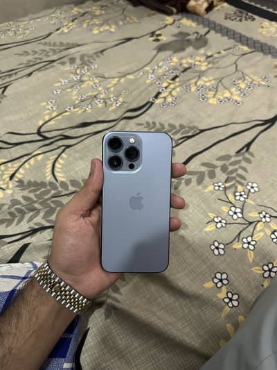 Apple iPhone 13 Pro