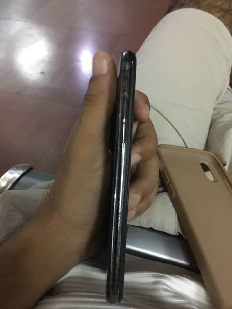 Apple iPhone X 1