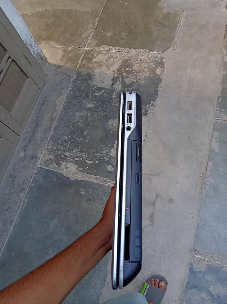 DELL LATITUDE E6440 5