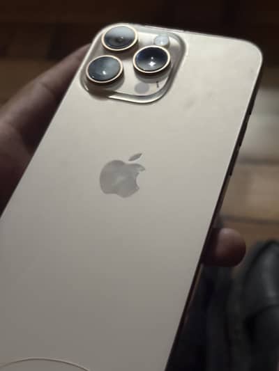 Apple iPhone 16 Pro Max jv