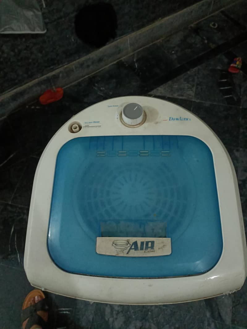 صرف چار ہزار میں کپڑے سکھانے والی مشین 8