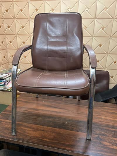5 pcs used brown office/visitor chairs available for sale
