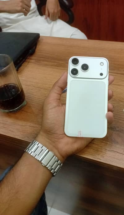 i phone 17 pro max 64 GB xr convert 03191017033