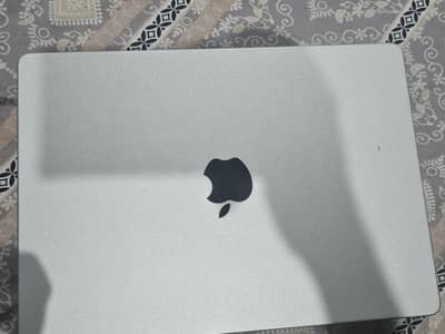 Macbook pro 2024 M4