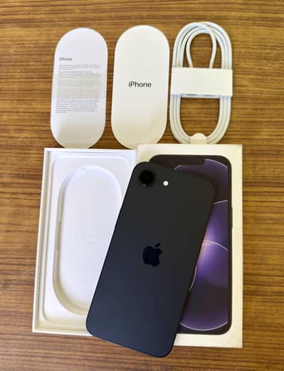 iPhone 17e 256gb Complete Box