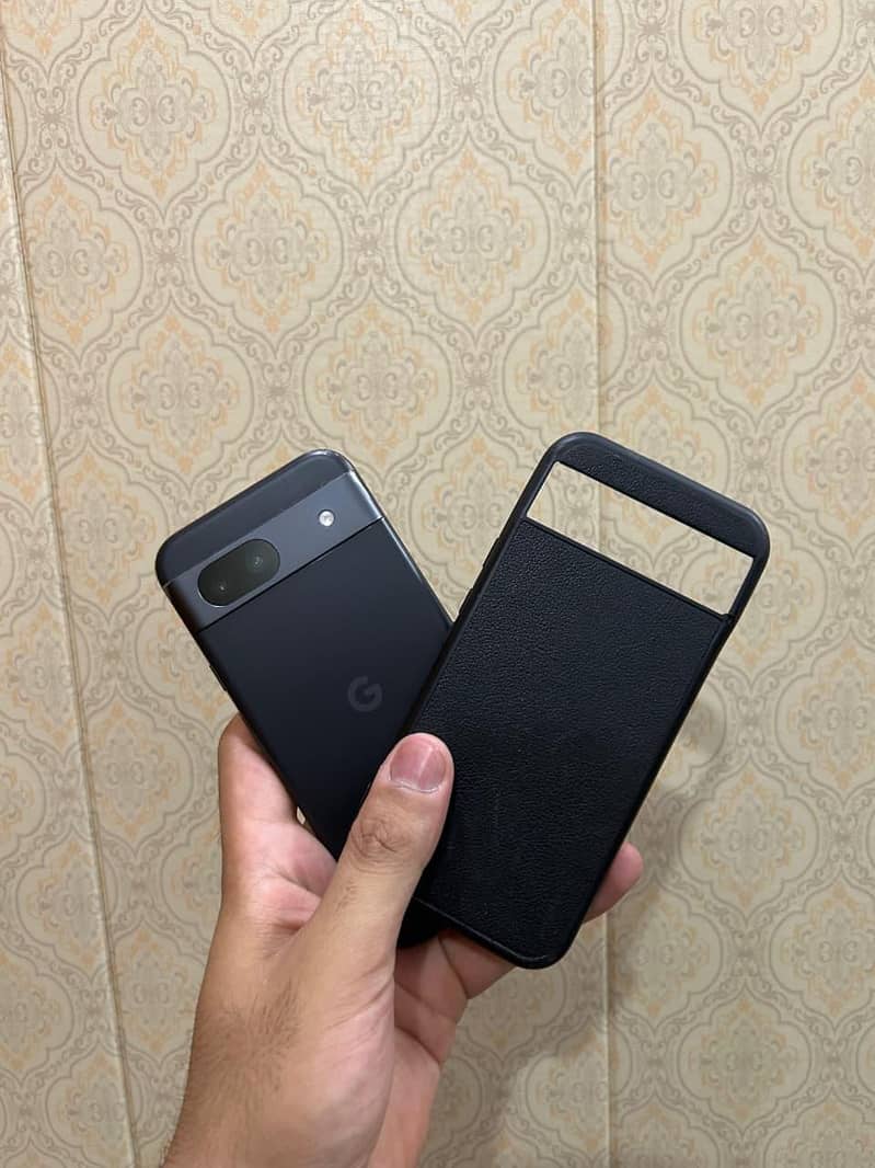 Google Pixel 8a 1