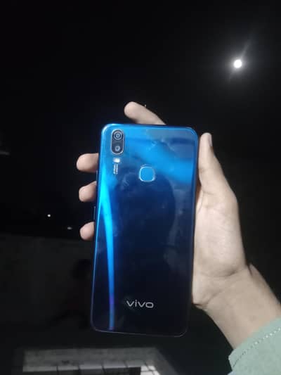 Vivo Y11