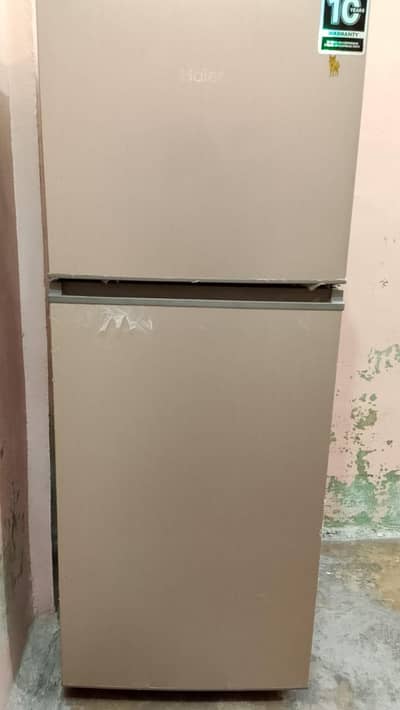 Haier Refrigerator Model HRF-186