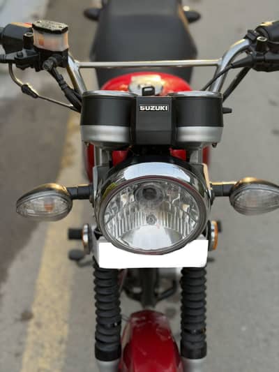 Suzuki 150 SE 2022