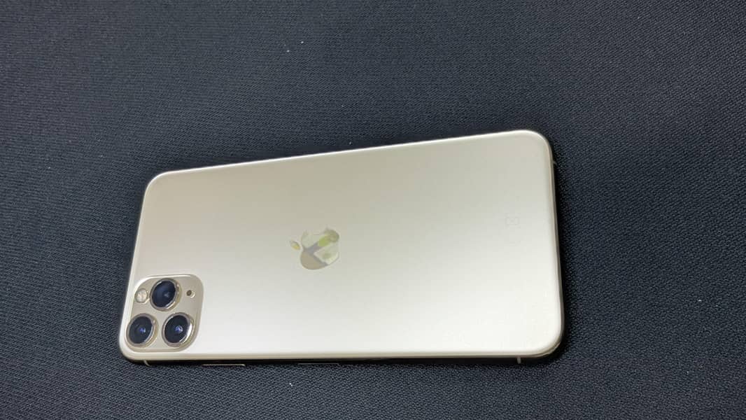 Apple iPhone 11 Pro Max 5