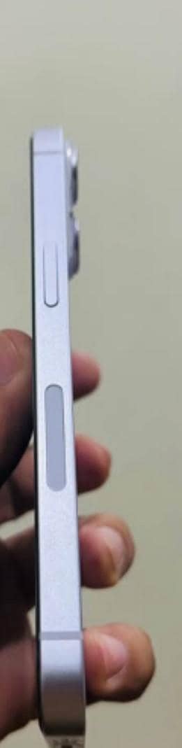 Apple iPhone 14