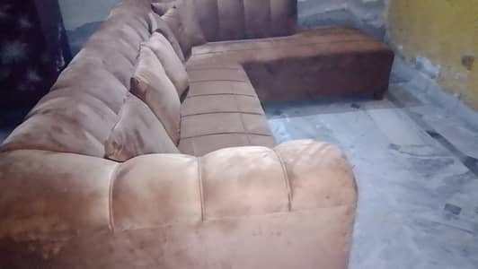 urgent sale with sofa 6 cotion