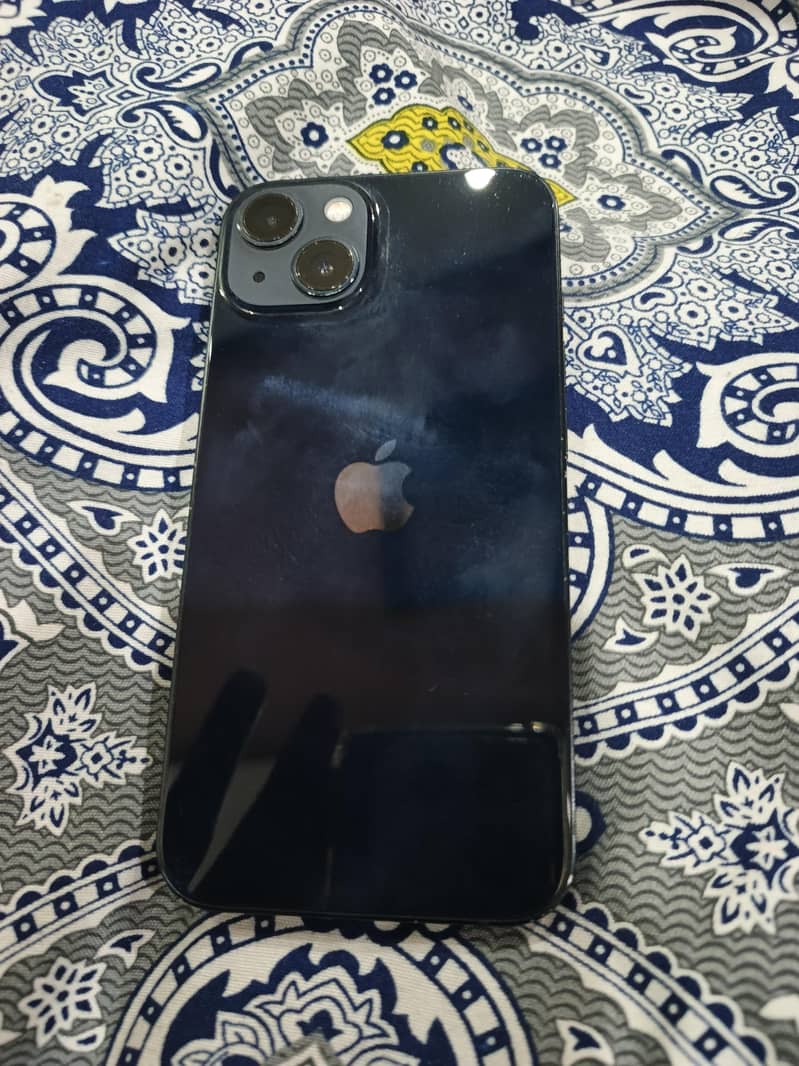 Apple iPhone 13 0
