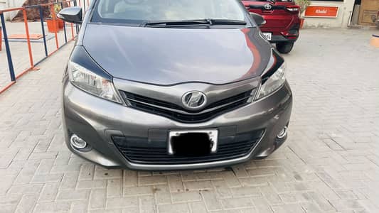 Toyota Vitz 2012 out class condition