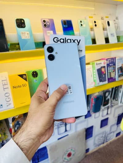 Samsung Mobile A06