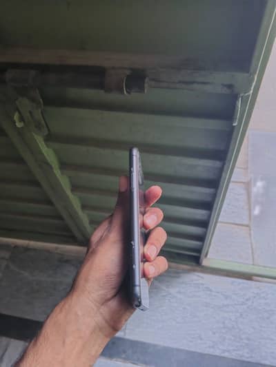 Apple iPhone 11 64 gb  factory unlock