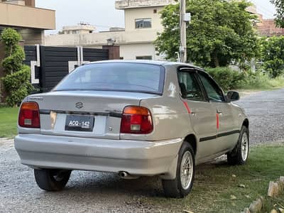 Suzuki Baleeno 2000