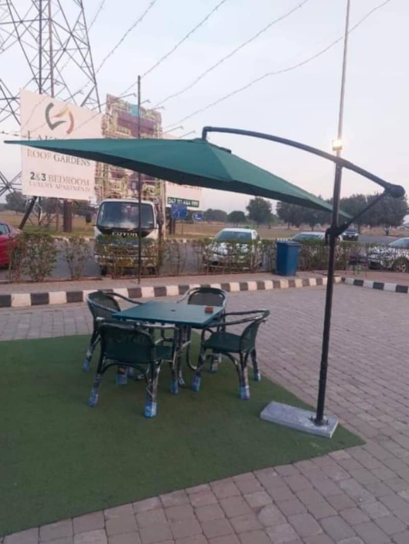 Sidepole/ umbrella round /and rectangular shape / 4