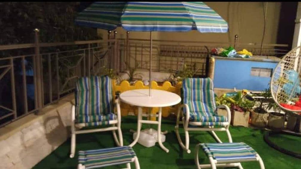 Sidepole/ umbrella round /and rectangular shape / 7