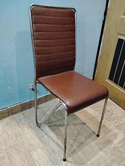 Dinning Set urgent sale