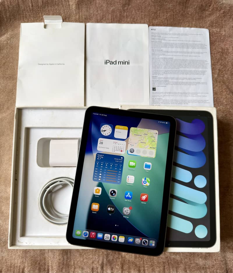 iPad Mini 6 Complete Box 1