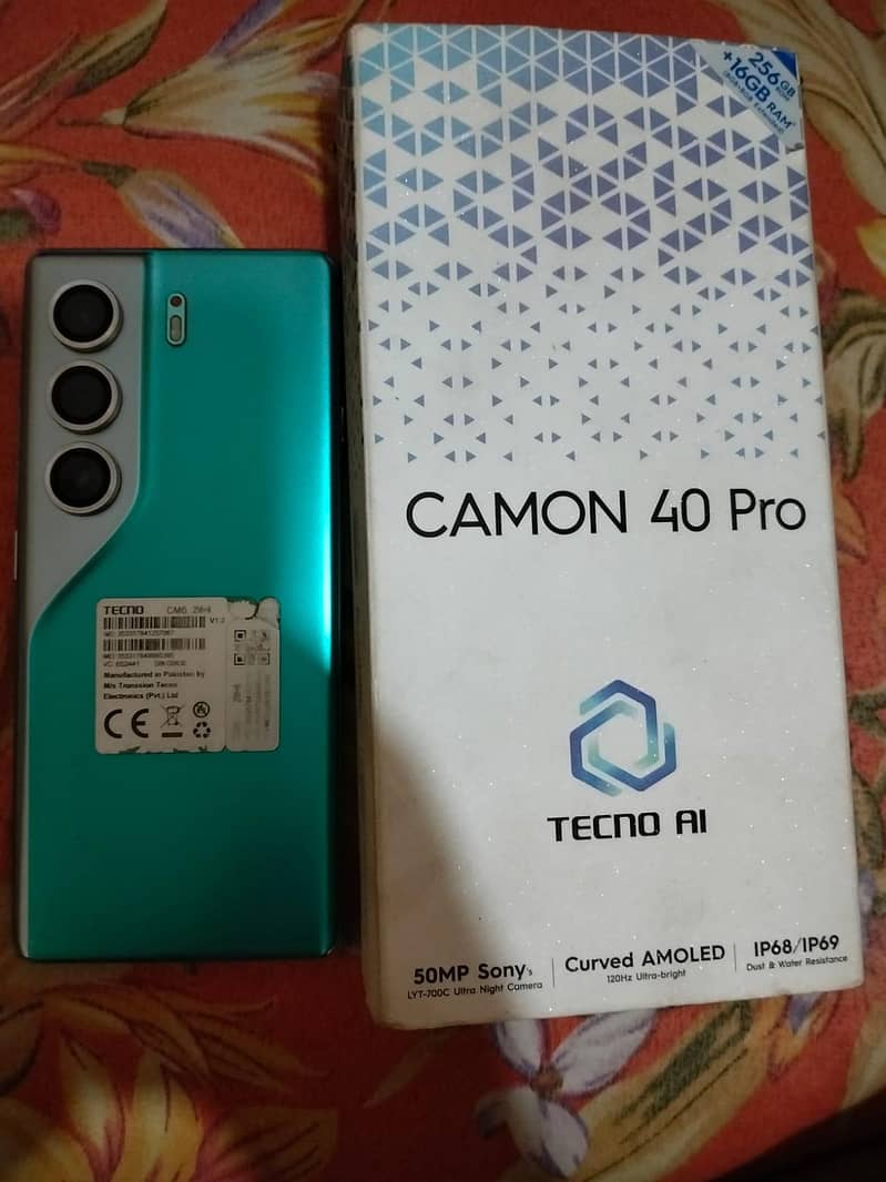 Tecno CAMON 40 Pro 0