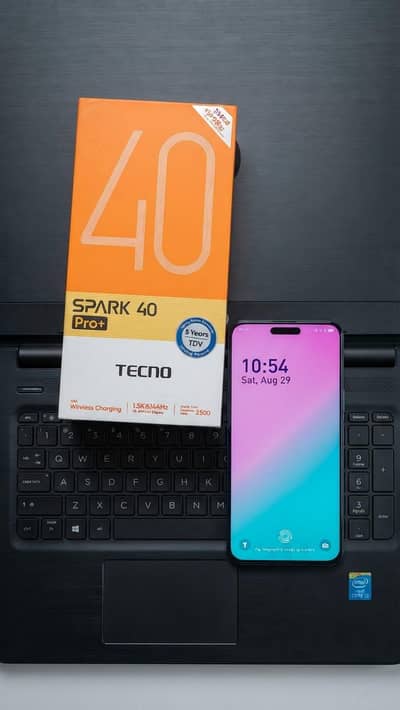 Tecno spark 40 pro plus