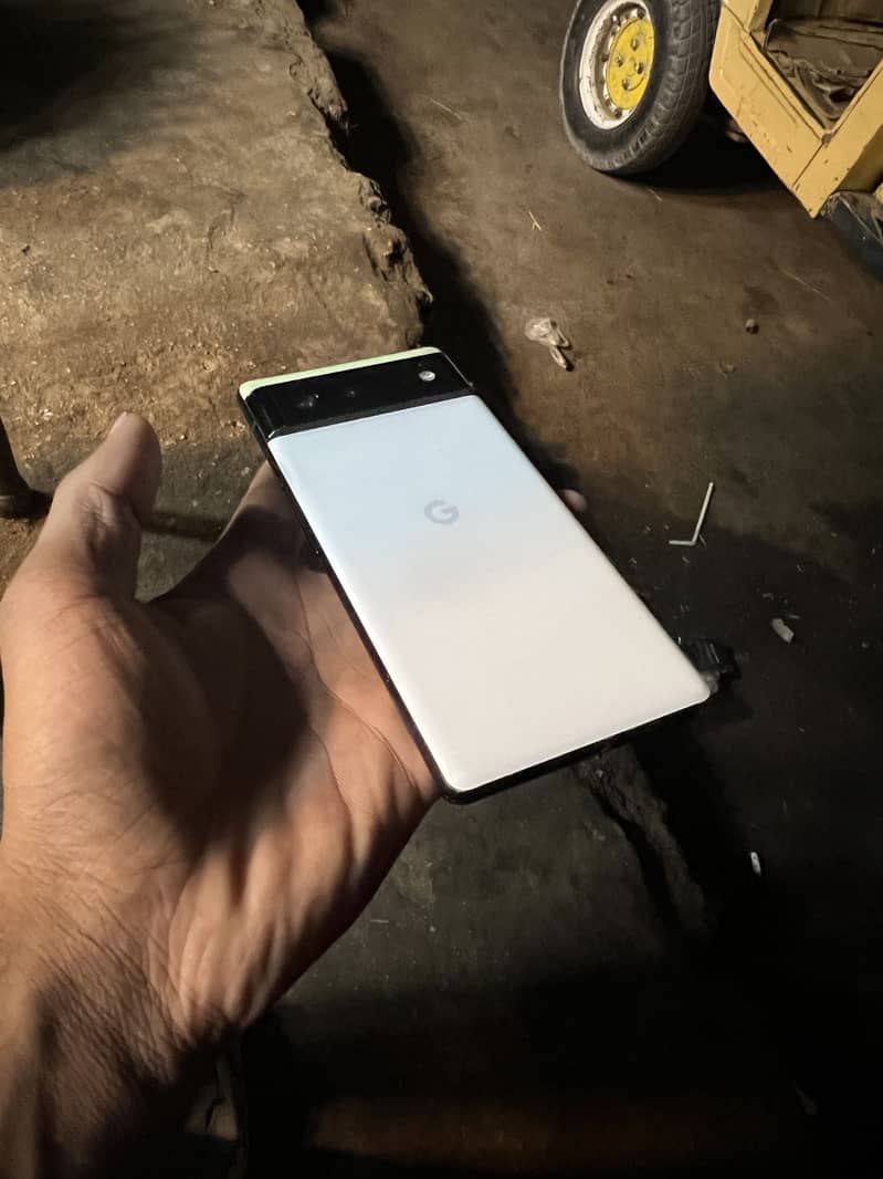 Google Pixel 6 0
