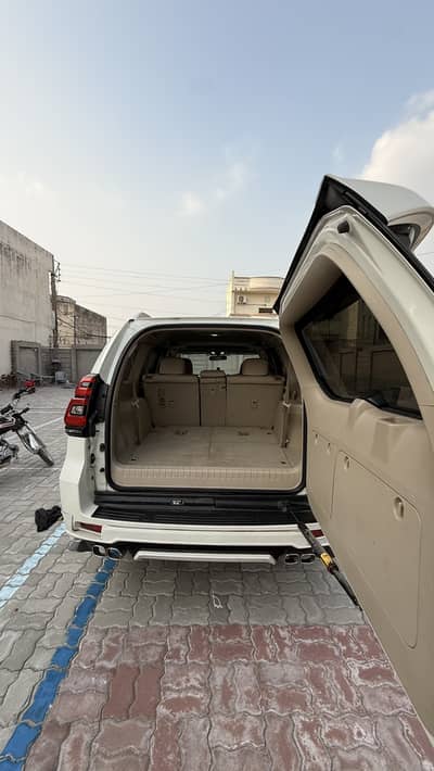 Toyota Prado 2011