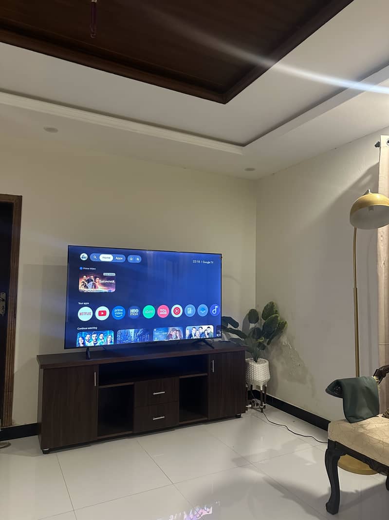 TV console 1