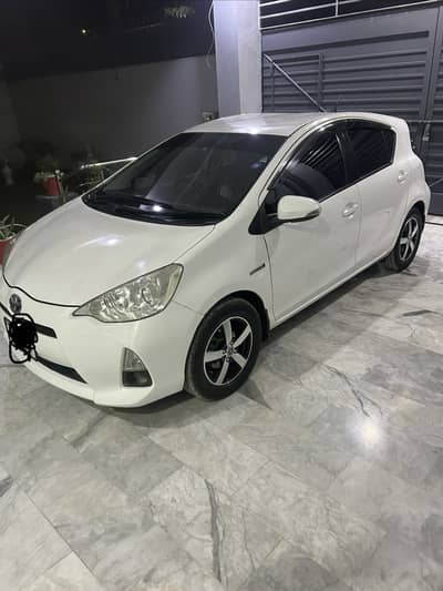 Toyota Aqua 2013