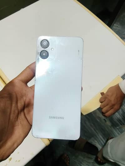 Samsung Mobile A06