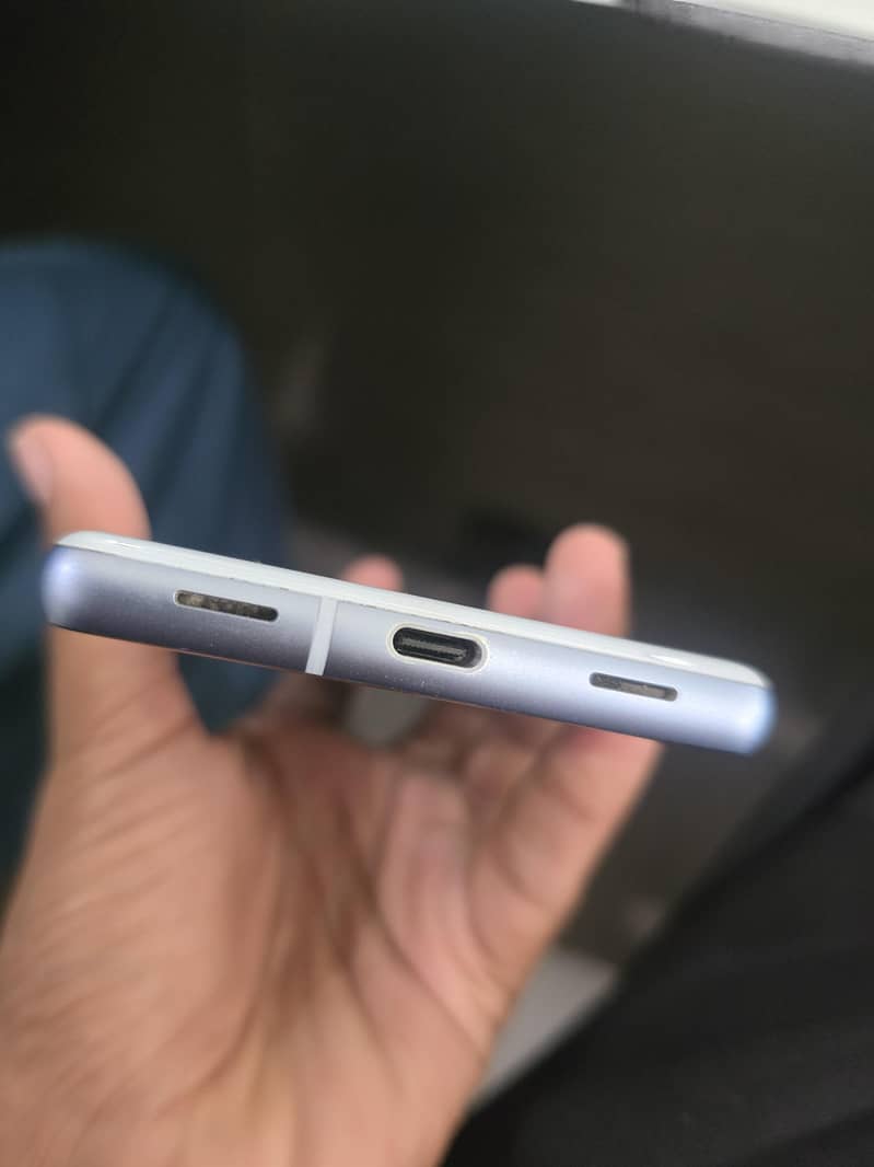 Google Pixel 7a 1