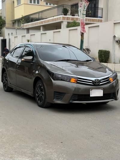 (URGENT NEED MONEY) Toyota corolla Altis 2016/2017 reg my family used