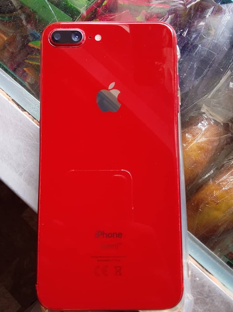 Apple iPhone 8 Plus 0