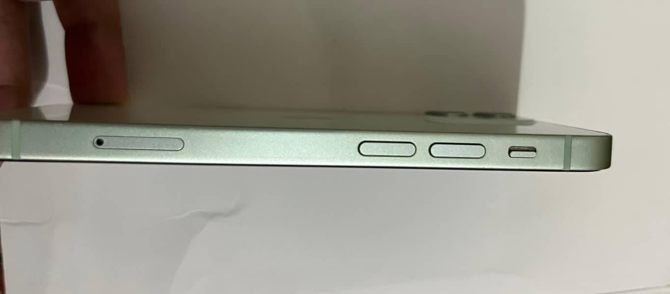 Apple iPhone 12 mini 1