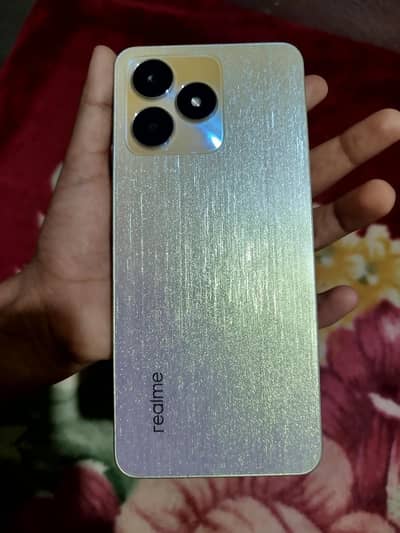 Realme C53 - 6/128GB - With box and original charger