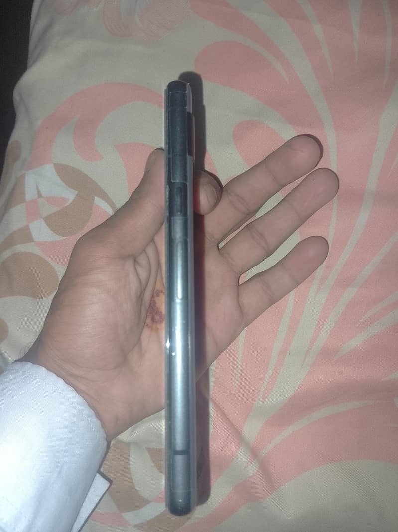Google Pixel 7a 4
